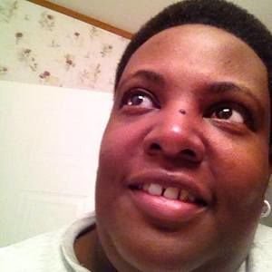 Meet your Posher, Tonya