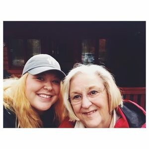 Meet your Posher, Callie