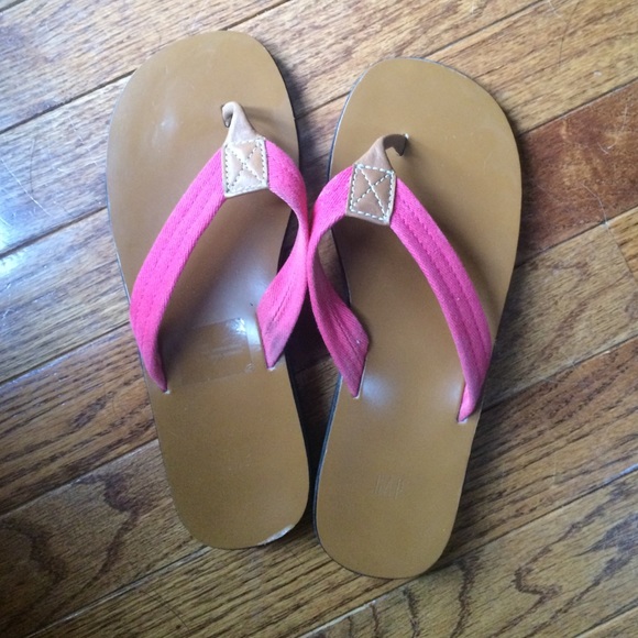 Pink and light brown Gap flip flops