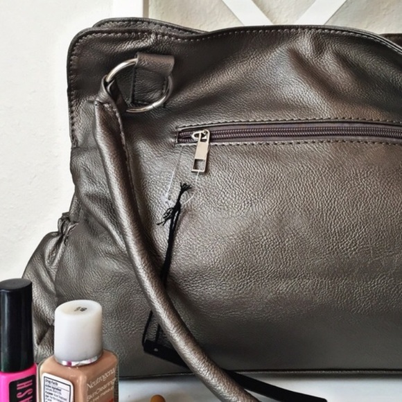 Purse - Picture 2 of 2