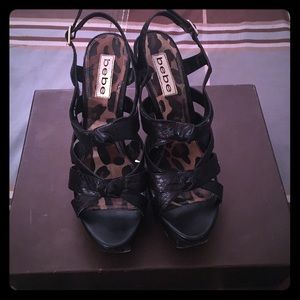 Bebe Jaime Platform sandals in great condition