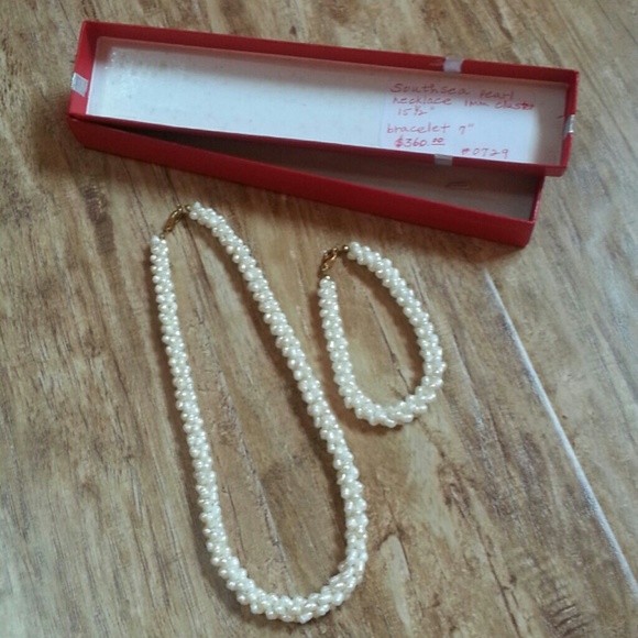 South Sea Pearl necklace & bracelet - Picture 2 of 4