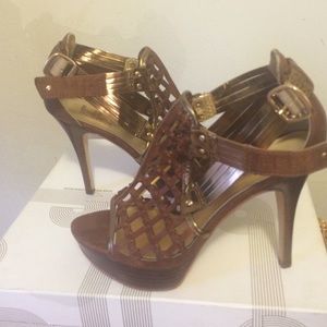 Sigerson Morrison  plattforms