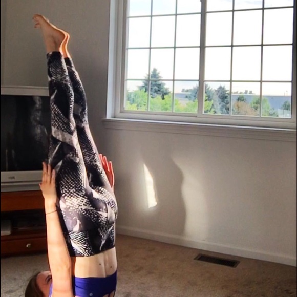 🦀SOLD🦀Lululemon Leggings - Picture 4 of 4