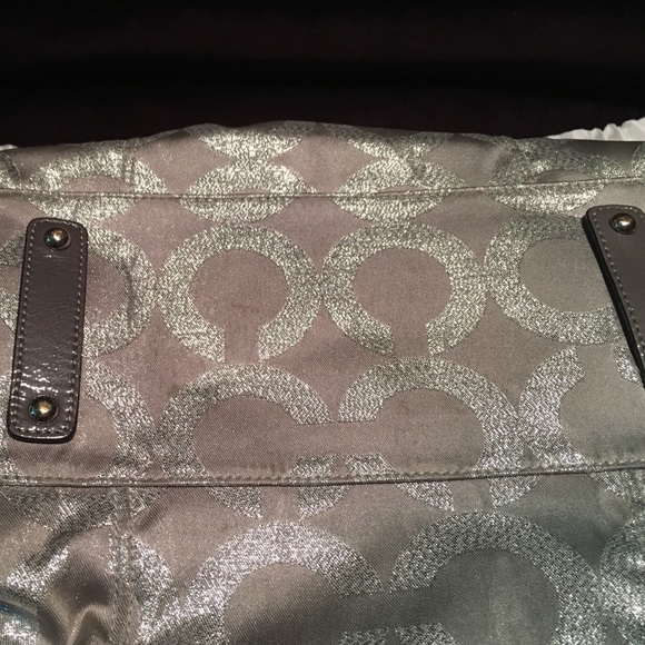 Authentic Coach Purse - Picture 3 of 4