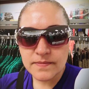 Meet your Posher, Gabriela