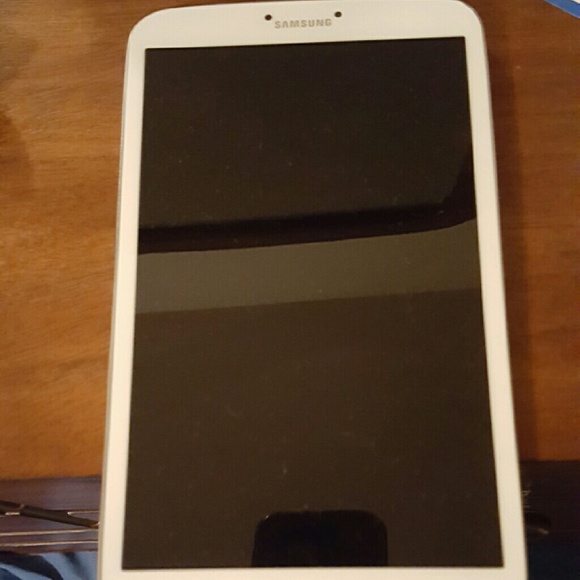 Samsung Galaxy tab 3 - Picture 1 of 2