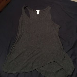 M flared gray tank top