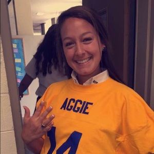 Meet your Posher, Agnes