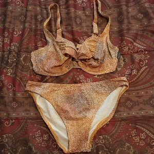 Bikini brand new size 8 C cup! Great for the sprin