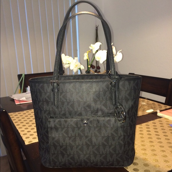 Michael Kors Large jet set tote