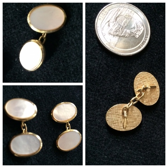 Mother of pearl cufflinks🎁