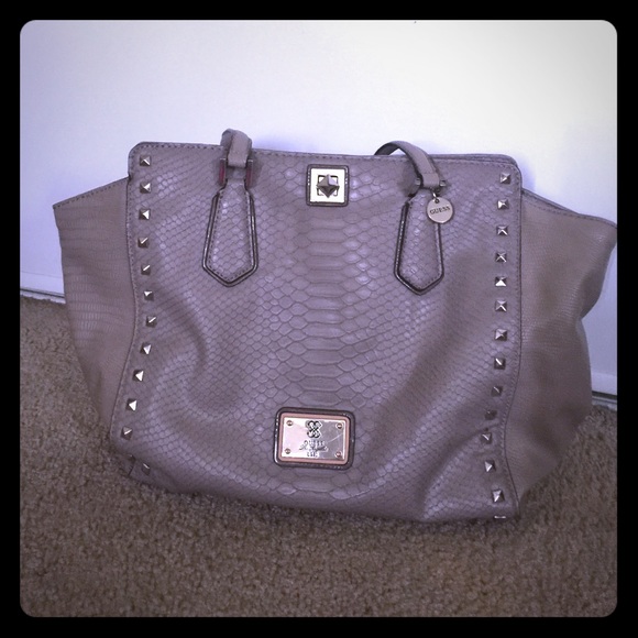 Guess purse