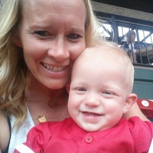 Meet your Posher, Sandy