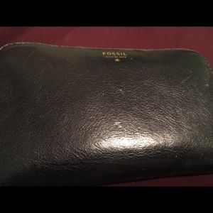 Fossil wallet