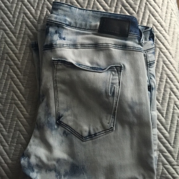 Sold Design Lab acid wash jeans size 28 NWOT