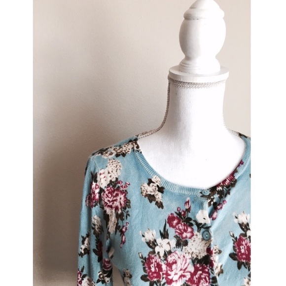 🆕 Pins & Needles Floral Cardigan