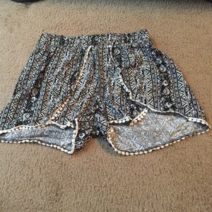 High-waisted Shorts