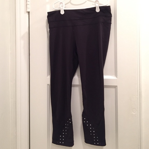Lululemon Inspire Run Crops