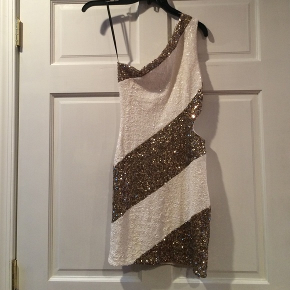 GORGEOUS bebe dress