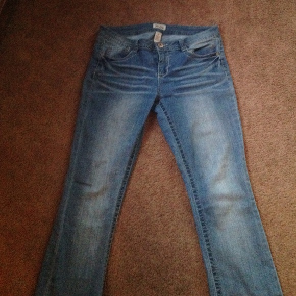 Super comfy 5 pocket jeans. Dress up or down