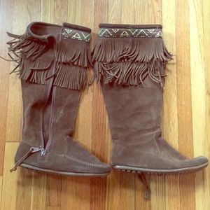 Minnetonka boots