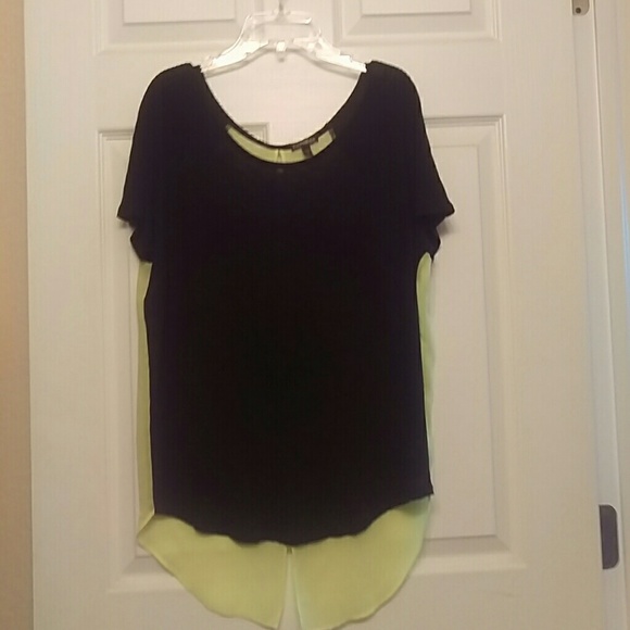 Express neon/black shirt