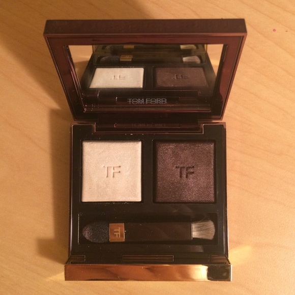 😍Tom Ford Eye Color Duo 01 Ripe Plum😍