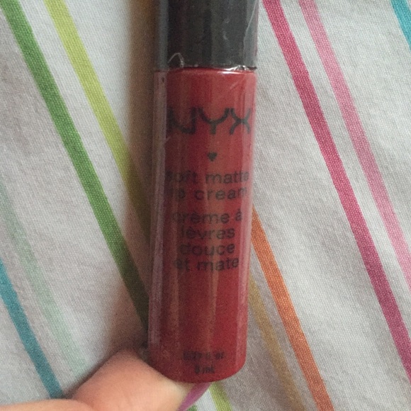 Soft Matte Lip Cream