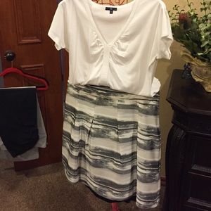 Grey White tonal skirt