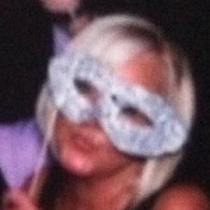 Meet your Posher, Lynn