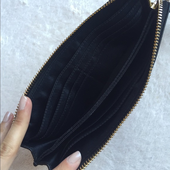 Sold - Picture 3 of 4