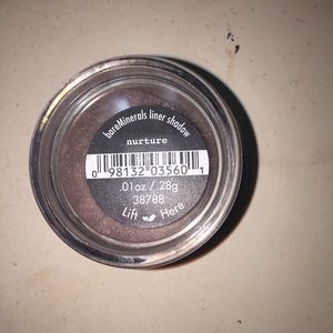 bareMinerals liner shadow in Nurture