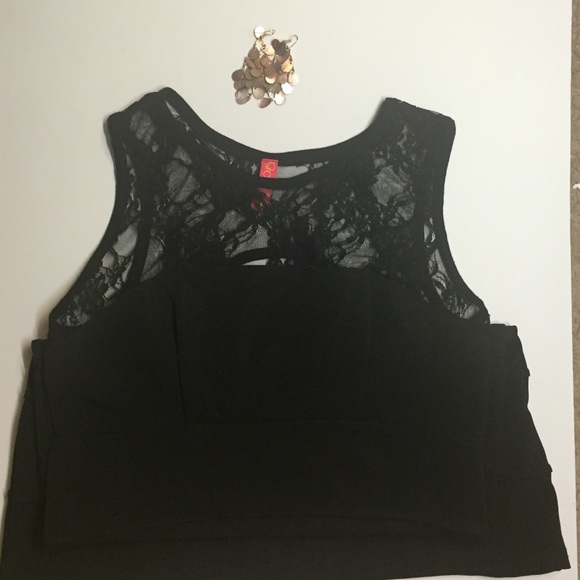 🔴🌟 Lacey Black dress - Picture 2 of 4