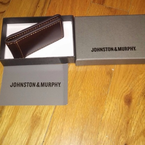 💵 LEATHER MONEY CLIP - Picture 1 of 4