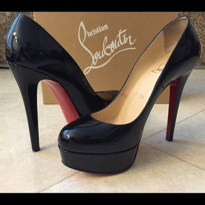 ❌SOLD❌ Christian Louboutin Bianca Patent Pump