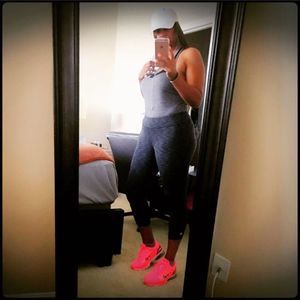 Meet your Posher, Trace