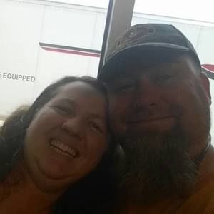 Meet your Posher, Jamestheresa