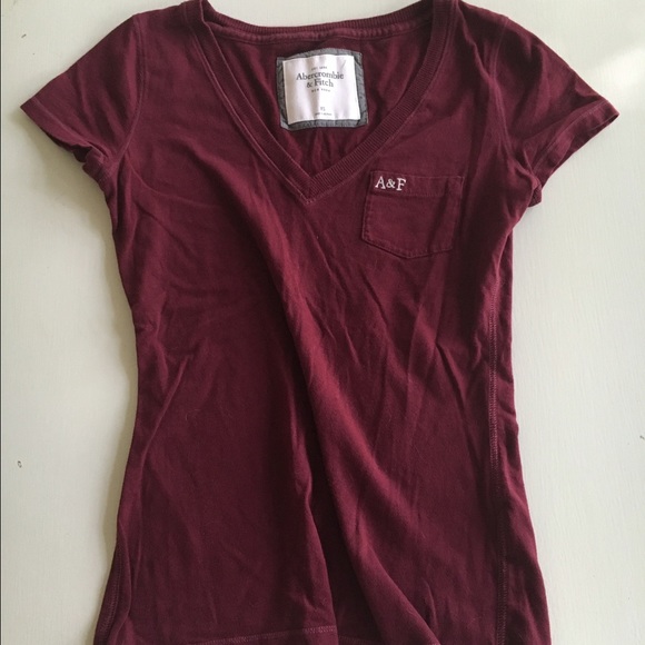 Abercrombie & Fitch Tops - Abercrombie and Fitch maroon v neck