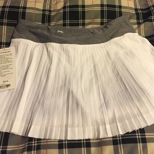 Lulu lemon pleated running skirt