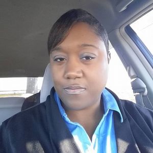 Meet your Posher, Latasha