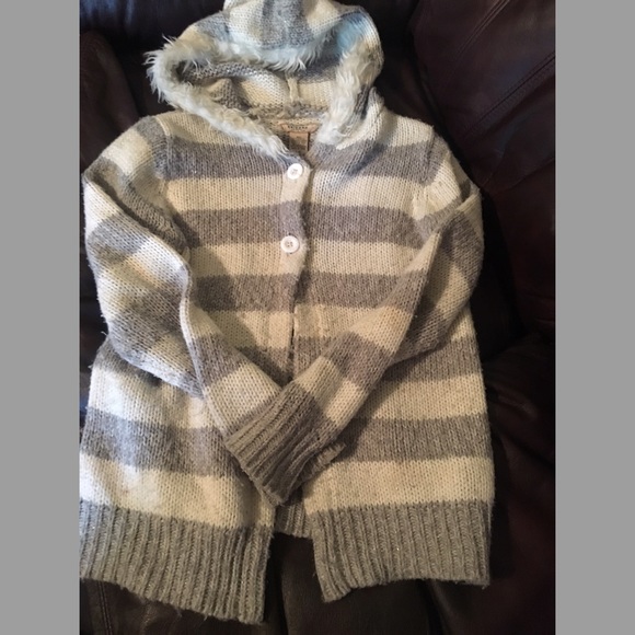 Cute sweater 💜☁️💜