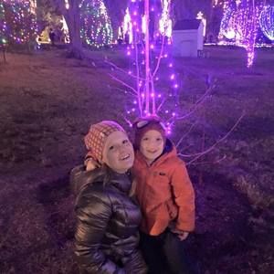 Meet your Posher, Stacy