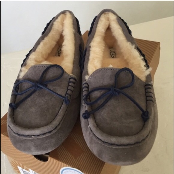 Brand new UGG moccasins - Picture 3 of 3