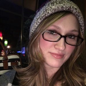 Meet your Posher, Kristen