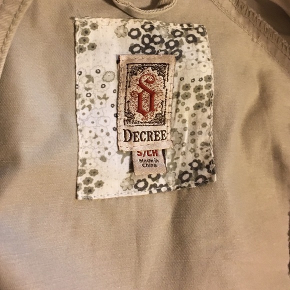 Jacket - Picture 4 of 4