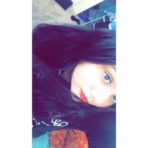 Meet your Posher, Mariana