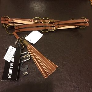 Steve Madden- Belt Chain