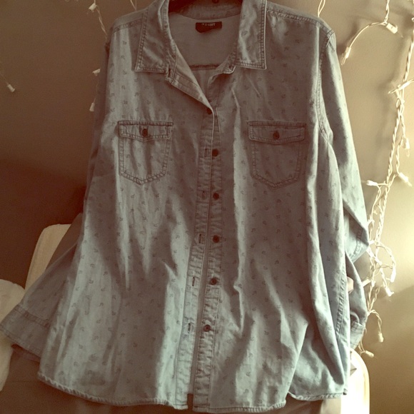 Anchor printed button down