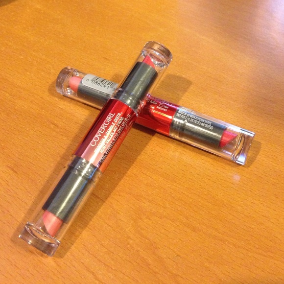 New Cover Girl Blast lipstick, blendable duo